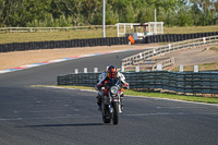 enduro-digital-images;event-digital-images;eventdigitalimages;mallory-park;mallory-park-photographs;mallory-park-trackday;mallory-park-trackday-photographs;no-limits-trackdays;peter-wileman-photography;racing-digital-images;trackday-digital-images;trackday-photos